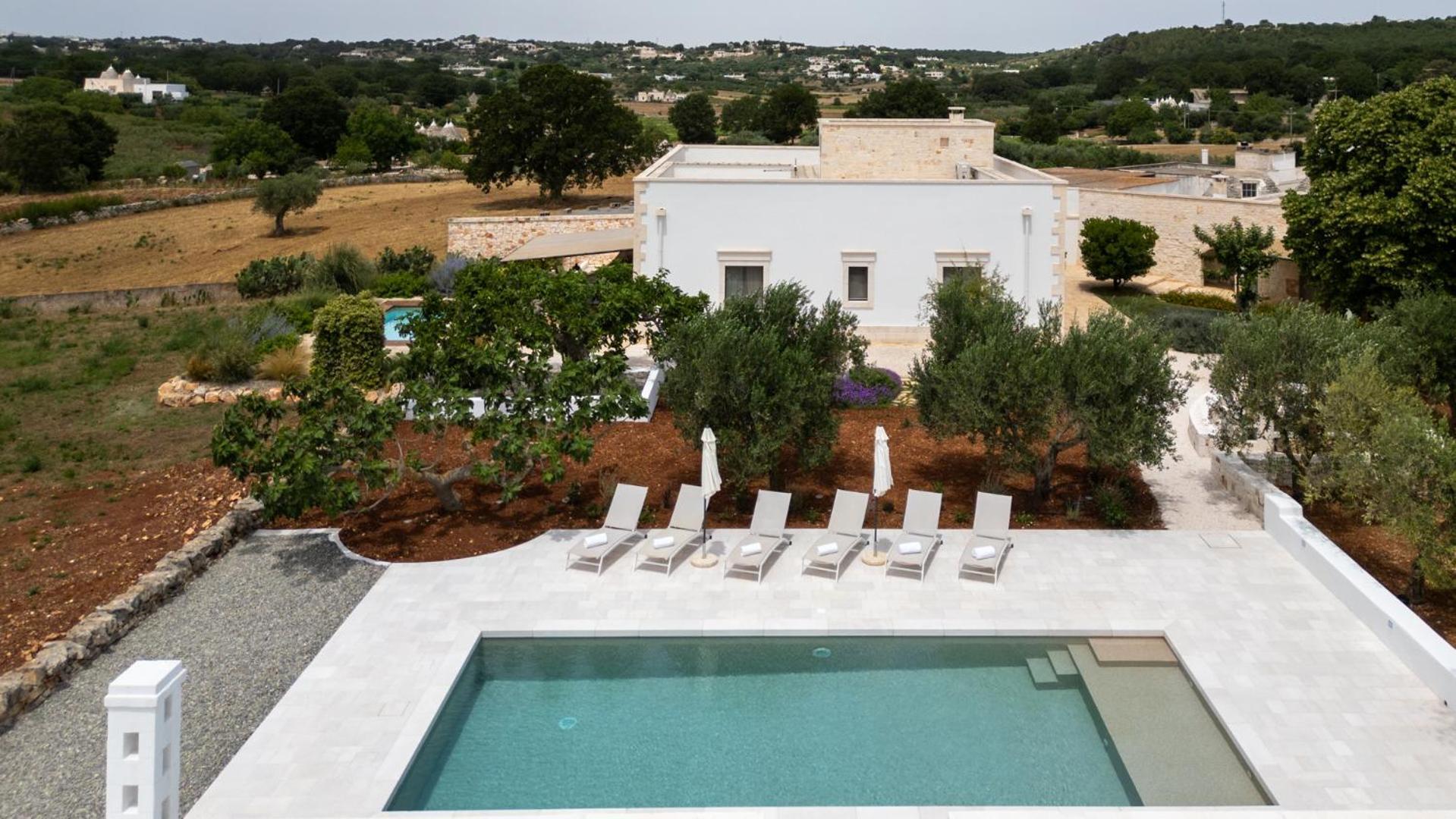 チステルニーノ Trulli Di Mezzaヴィラ エクステリア 写真